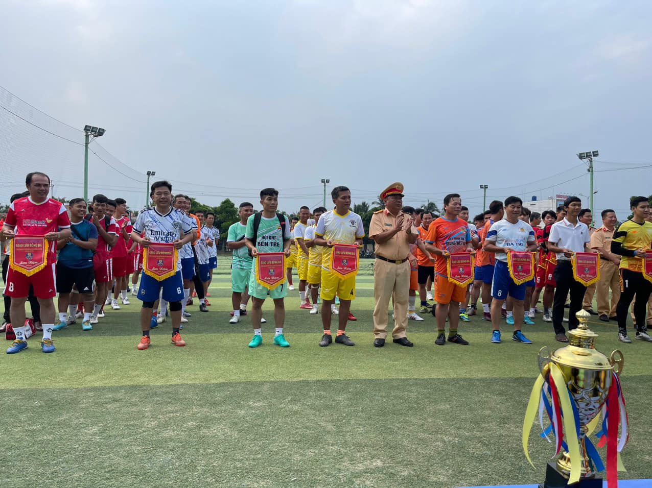 YBA Giao lưu bóng đá kỷ niệm 77 năm ngành Cảnh sát giao thông