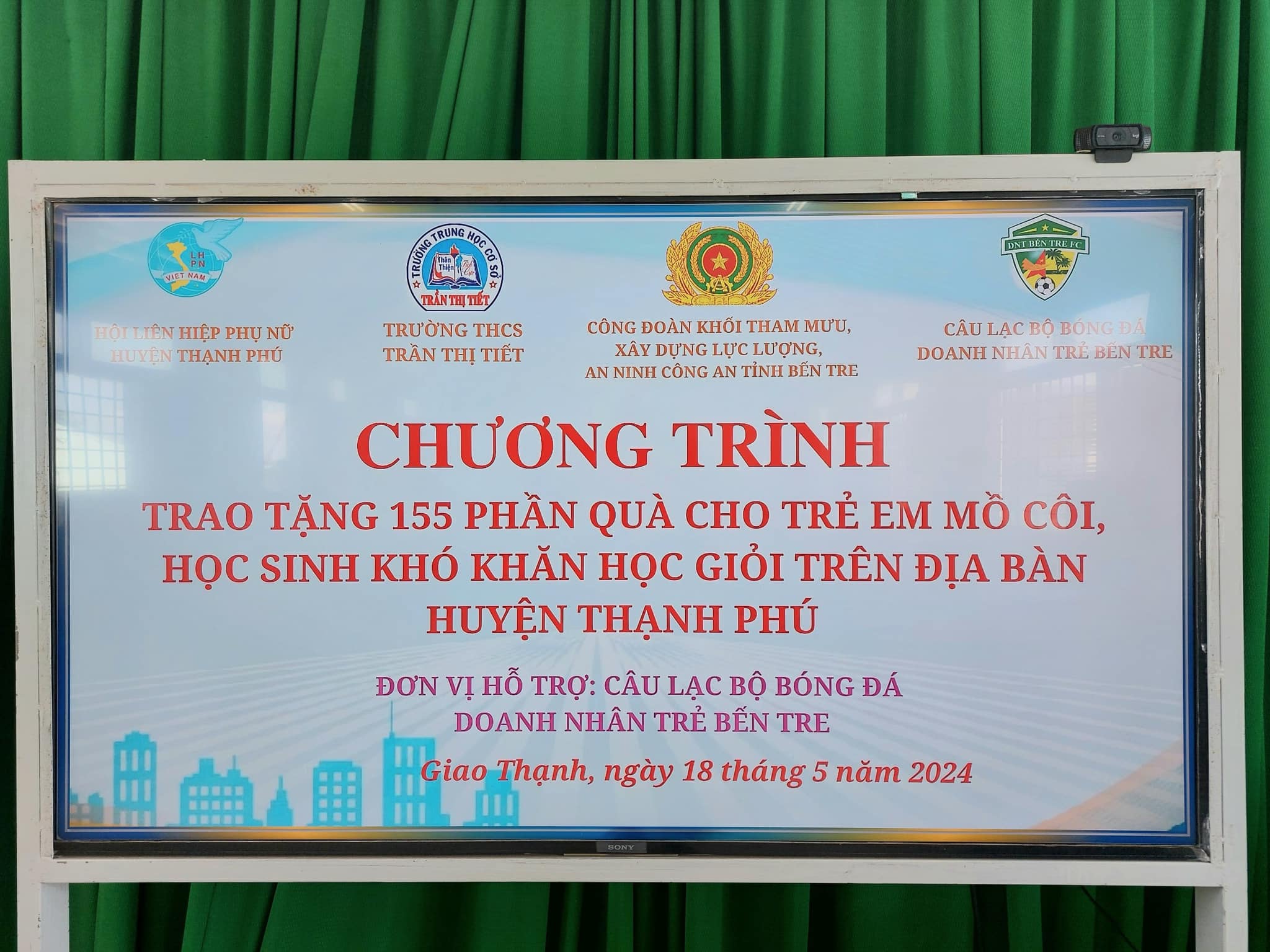 GIAO LƯU BÓNG ĐÁ THIỆN NGUYỆN