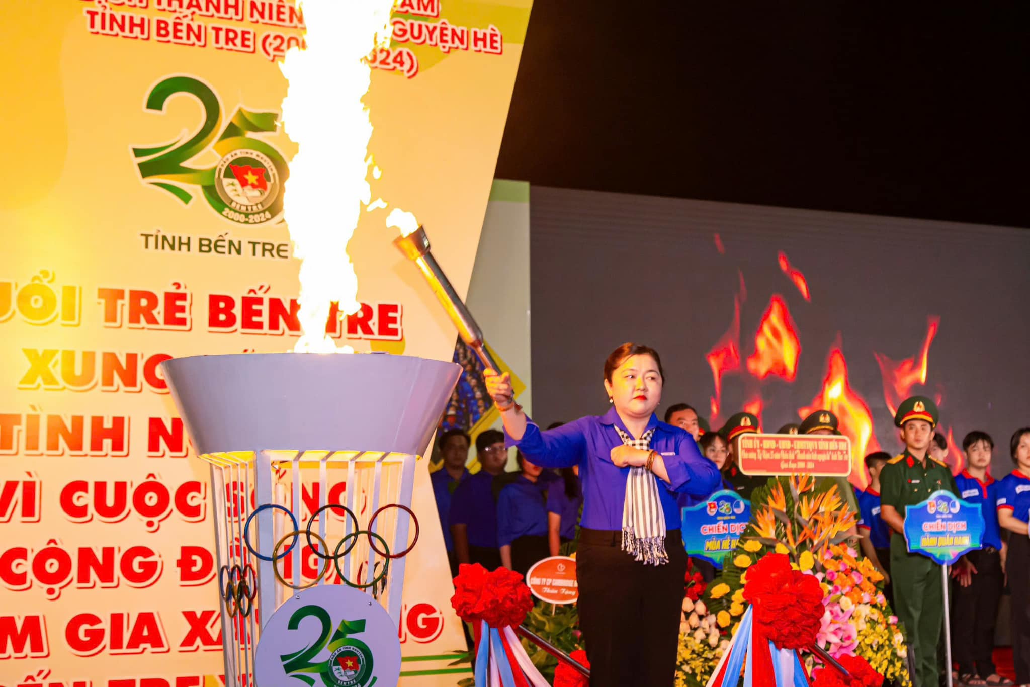 Kỷ niệm 25 năm Chiến dịch Thanh niên tình nguyện hè tỉnh Bến Tre